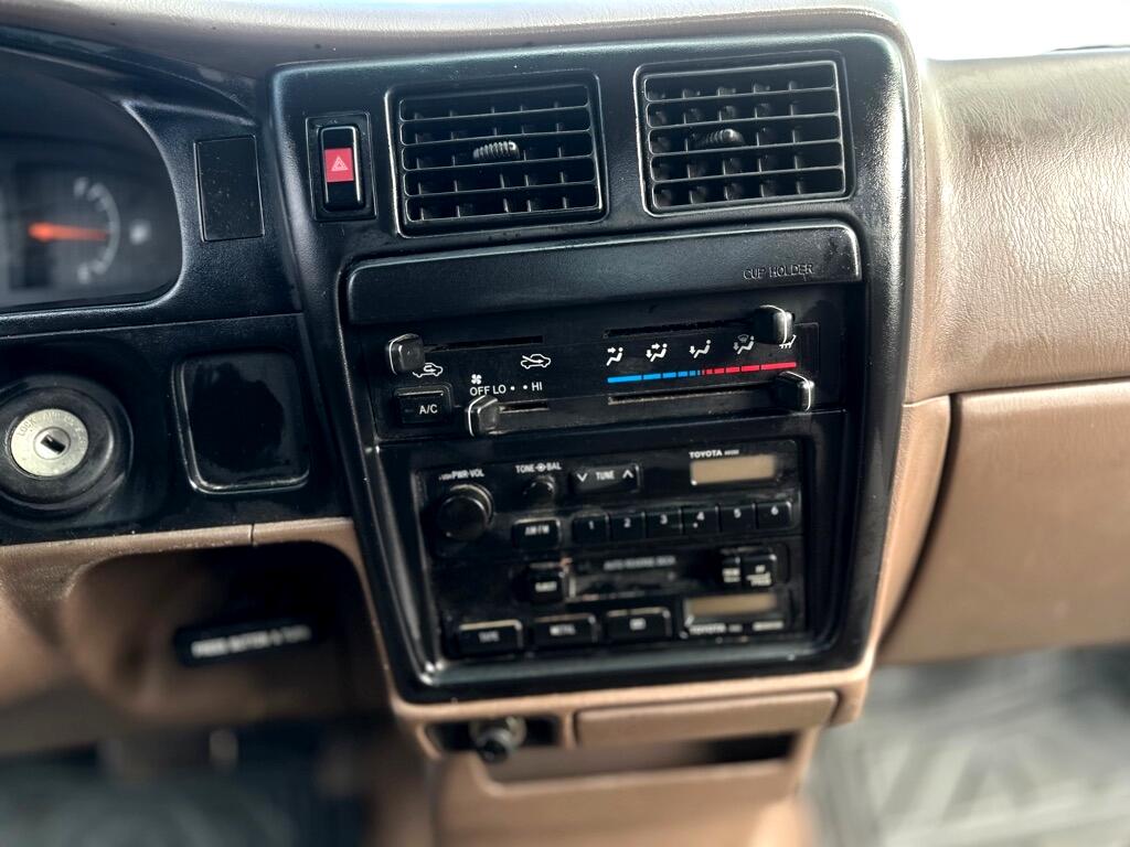 Toyota Tacoma Regular Cab 2WD 1997