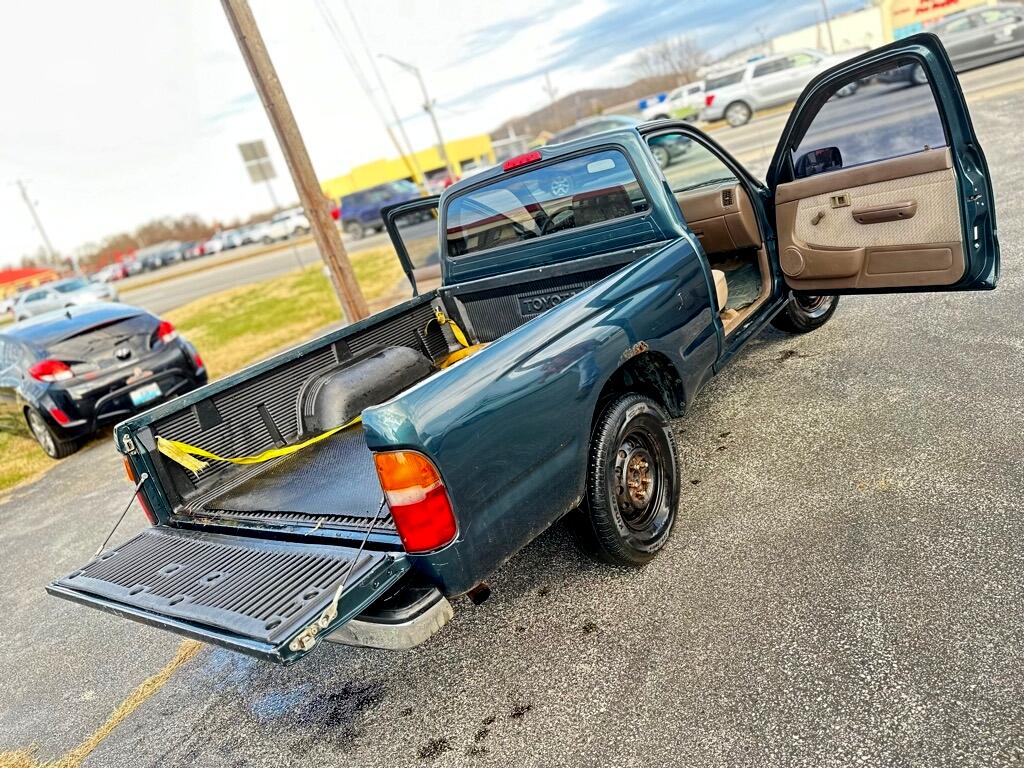 Toyota Tacoma Regular Cab 2WD 1997
