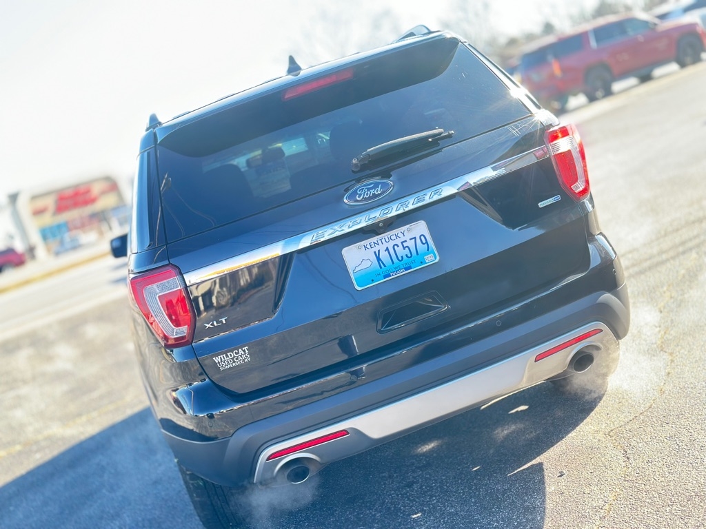 Ford Explorer XLT 4WD 2016