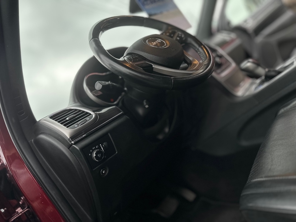 Jeep Grand Cherokee Overland 4WD 2018