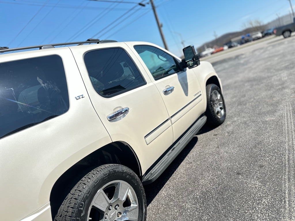 Chevrolet Tahoe  2009