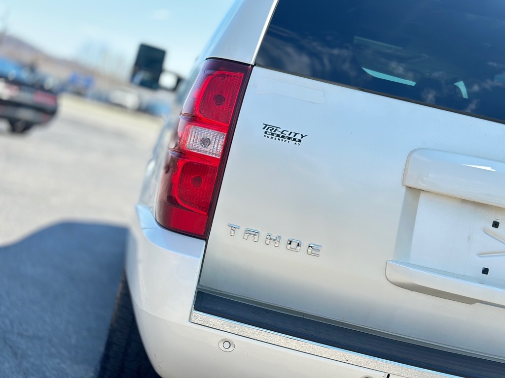 Chevrolet Tahoe  2009