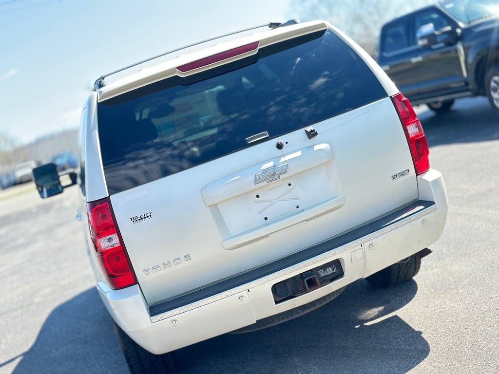 Chevrolet Tahoe  2009