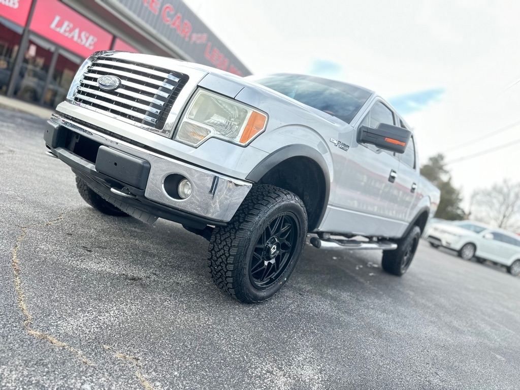 2010 Ford F-150 XL SuperCrew 5.5-ft. Bed 4WD