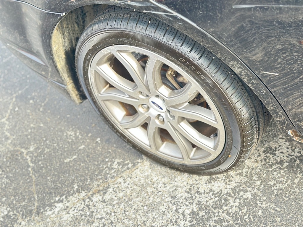 Ford Fusion V6 SE 2011