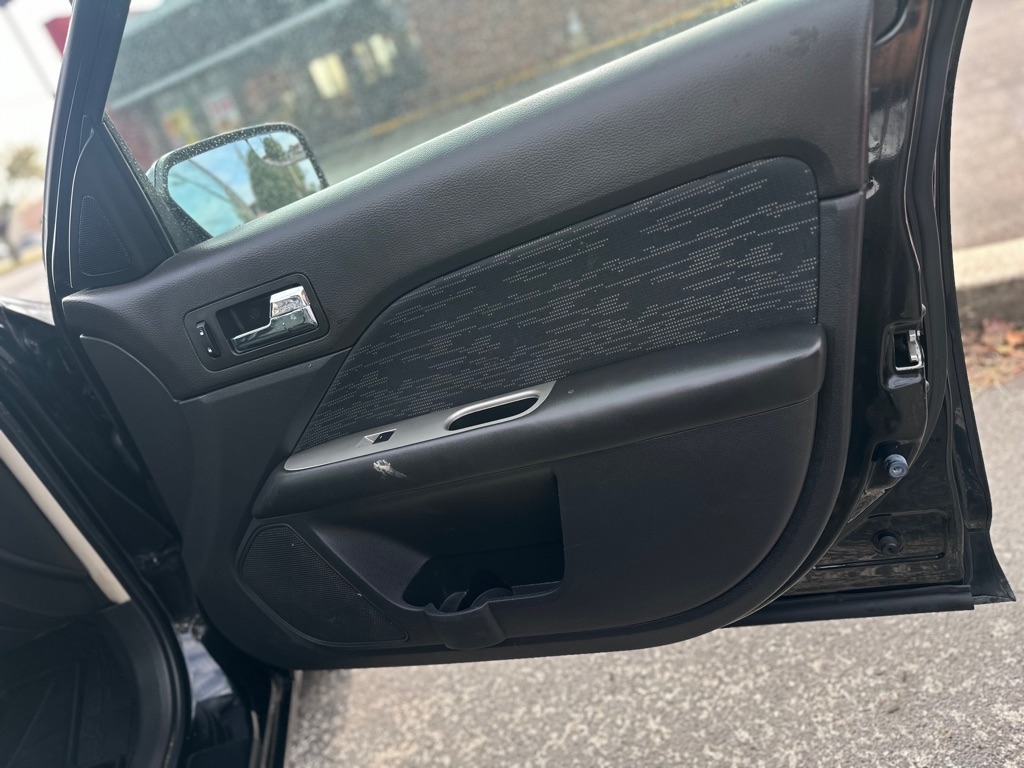 Ford Fusion V6 SE 2011