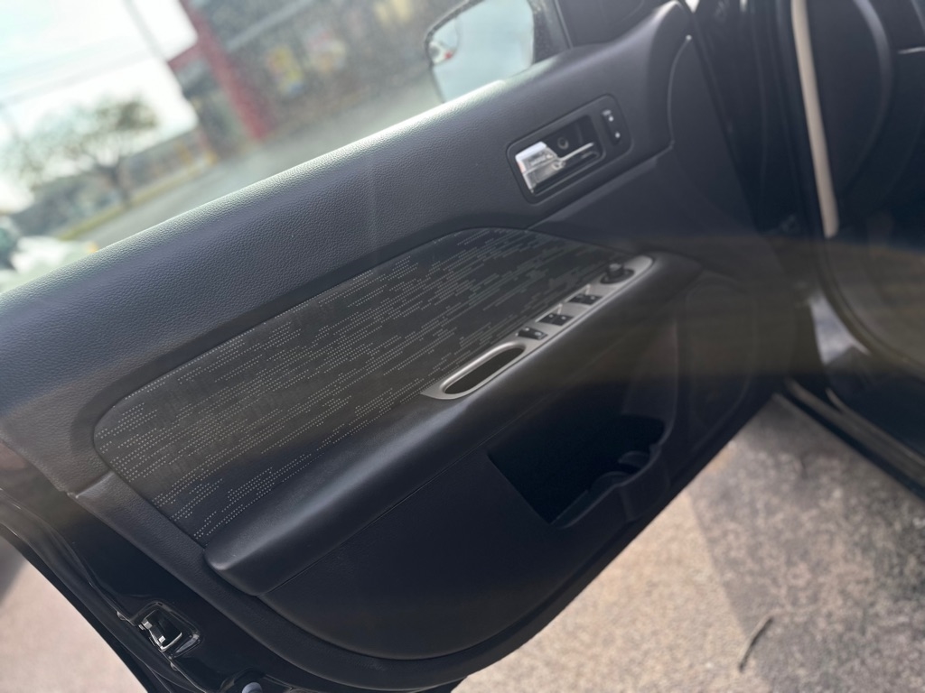 Ford Fusion V6 SE 2011