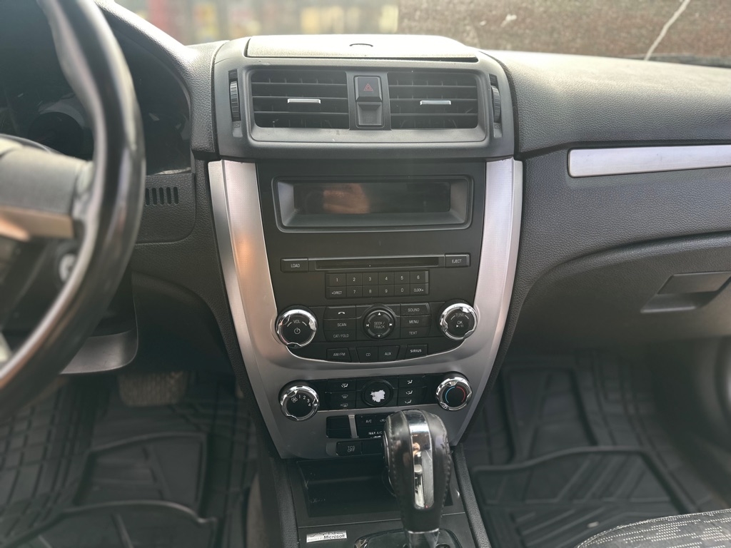 Ford Fusion V6 SE 2011