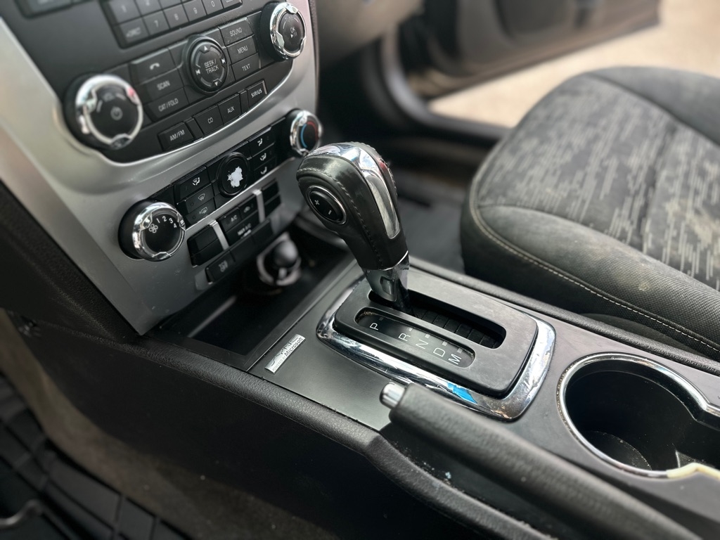 Ford Fusion V6 SE 2011