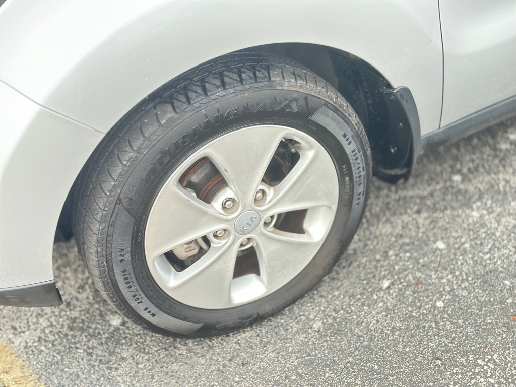 Kia Soul Base 6A 2016