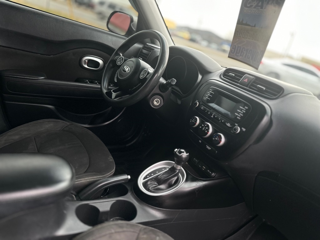 Kia Soul Base 6A 2016