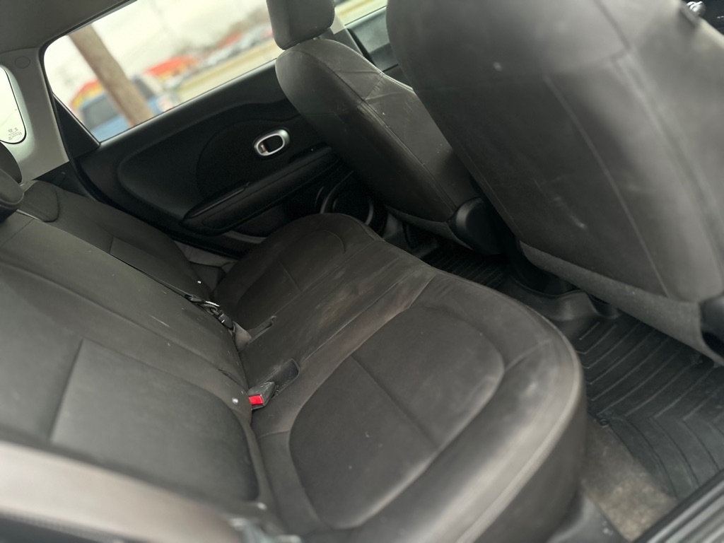 Kia Soul Base 6A 2016