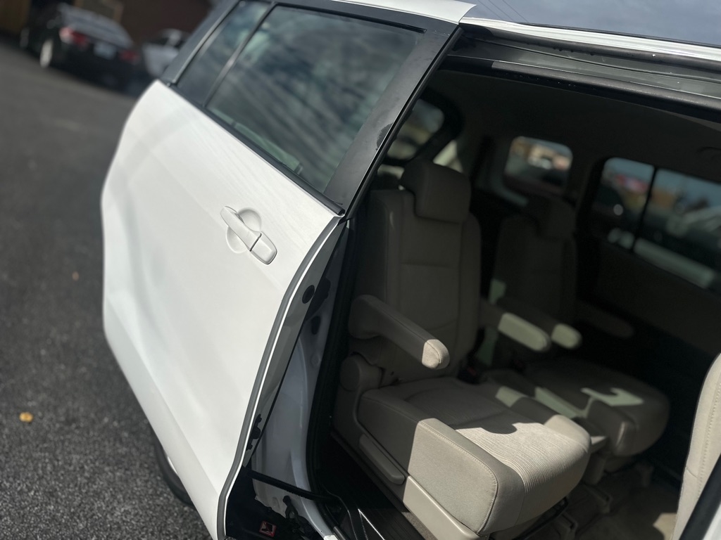 Mazda MAZDA5 Sport 2010