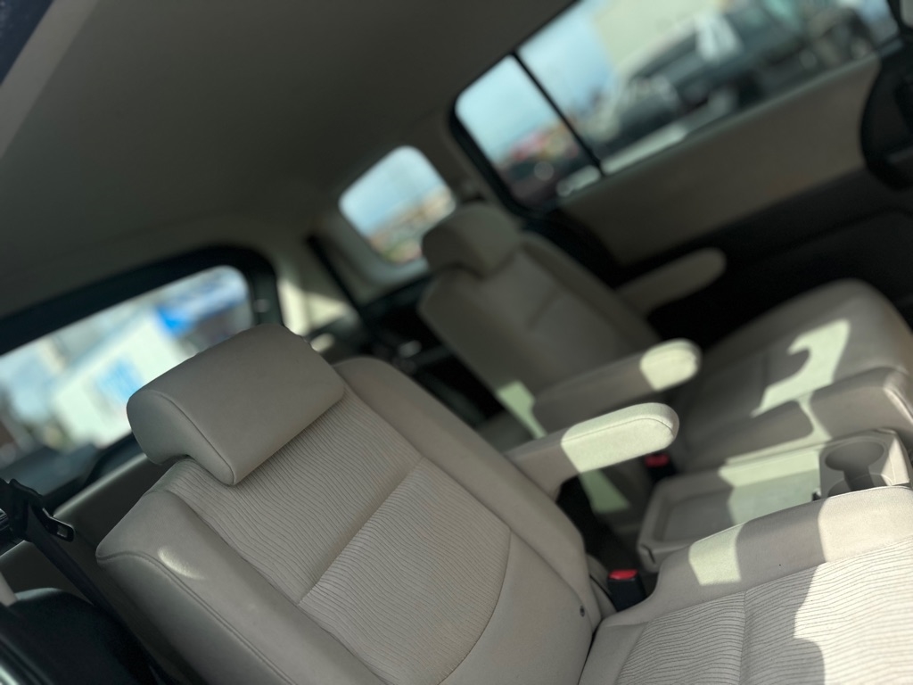 Mazda MAZDA5 Sport 2010