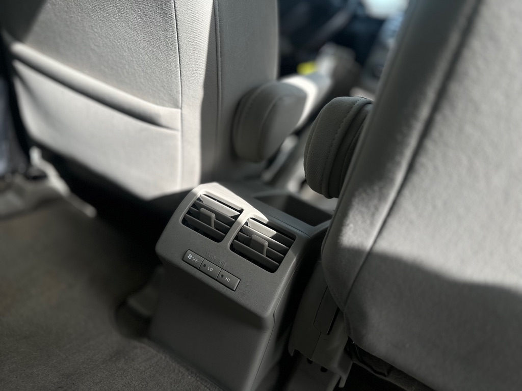 Mazda MAZDA5 Sport 2010