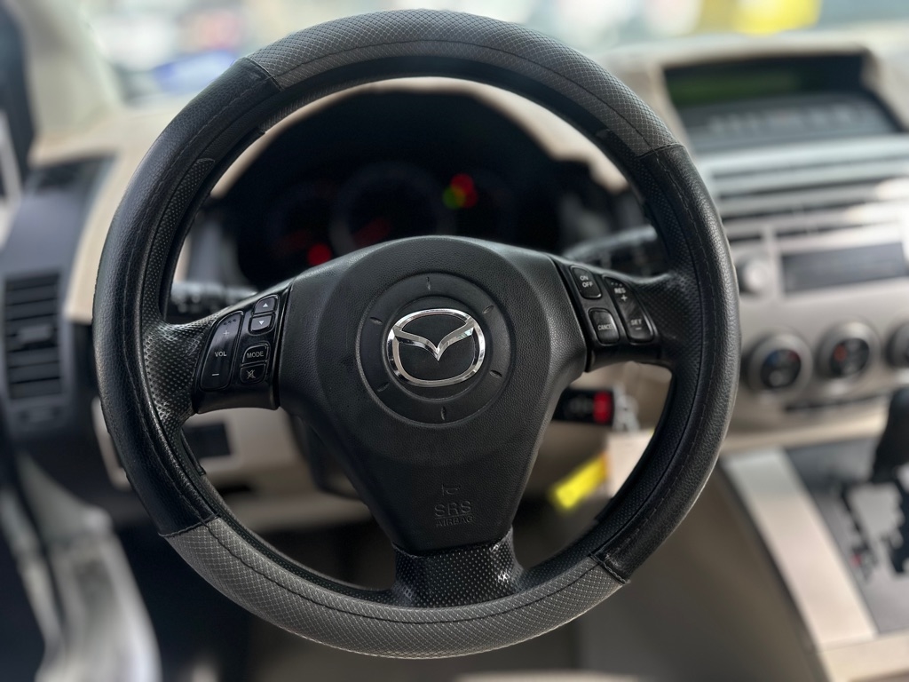 Mazda MAZDA5 Sport 2010