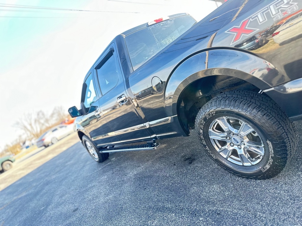 Ford F-150 XL SuperCrew 5.5-ft. Bed 4WD 2015