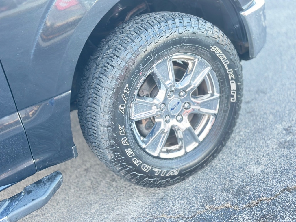 Ford F-150 XL SuperCrew 5.5-ft. Bed 4WD 2015