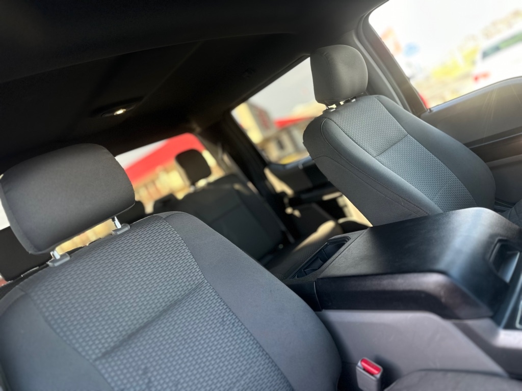 Ford F-150 XL SuperCrew 5.5-ft. Bed 4WD 2015