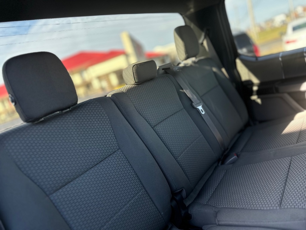 Ford F-150 XL SuperCrew 5.5-ft. Bed 4WD 2015