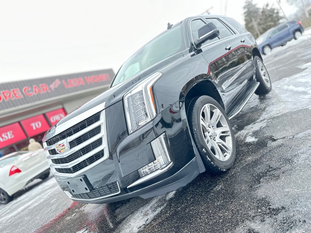 Cadillac Escalade Luxury 4WD 2016