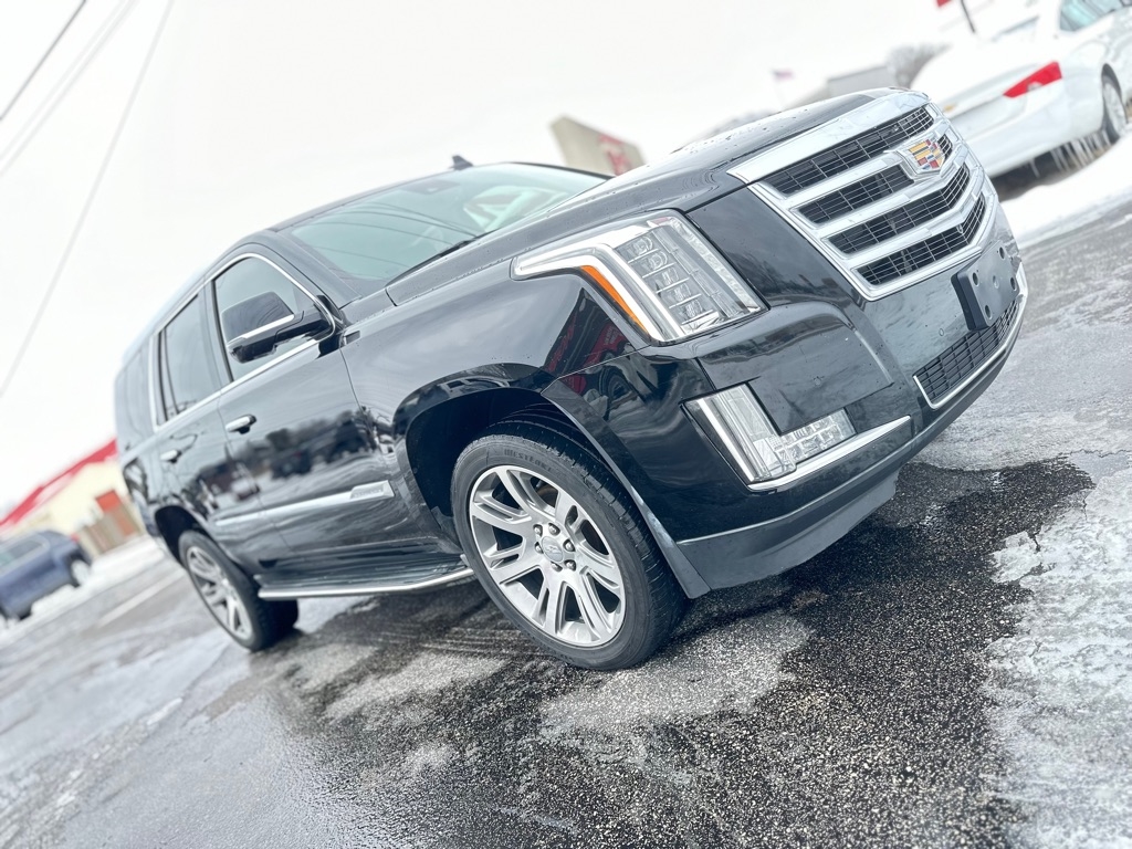 Cadillac Escalade Luxury 4WD 2016