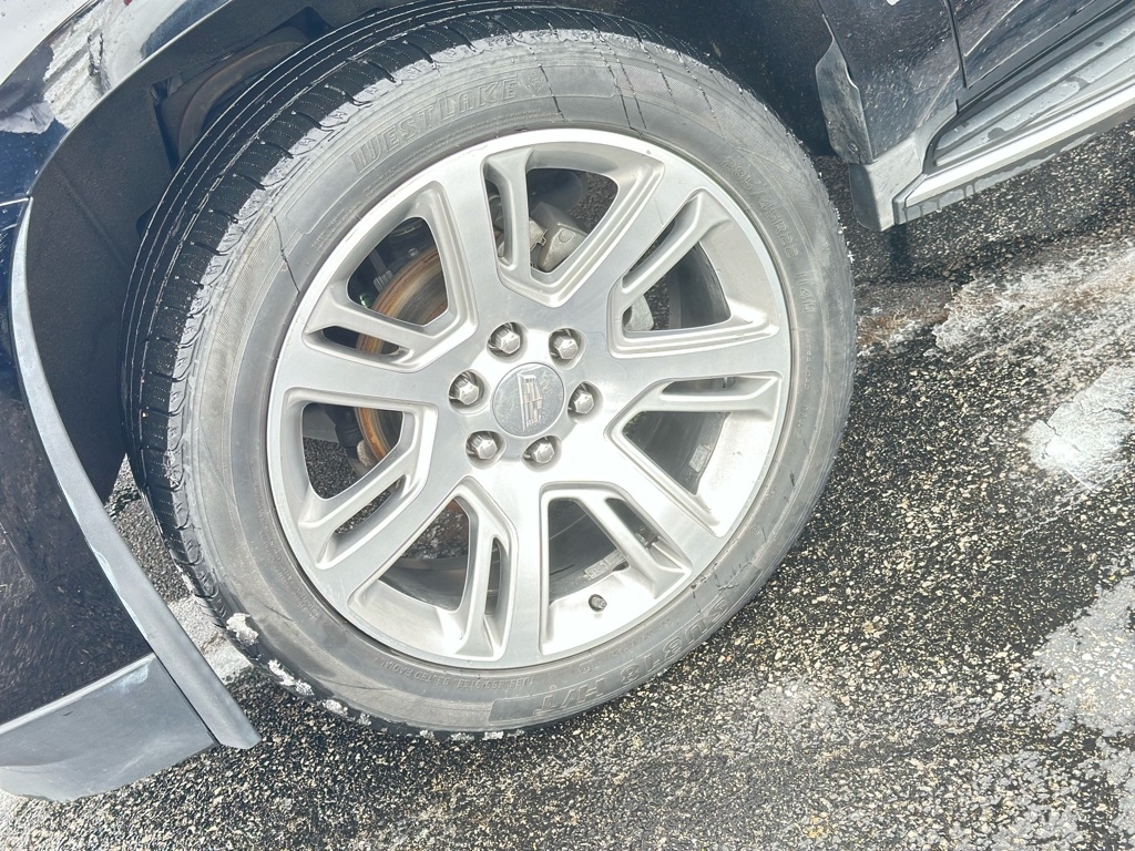 Cadillac Escalade Luxury 4WD 2016