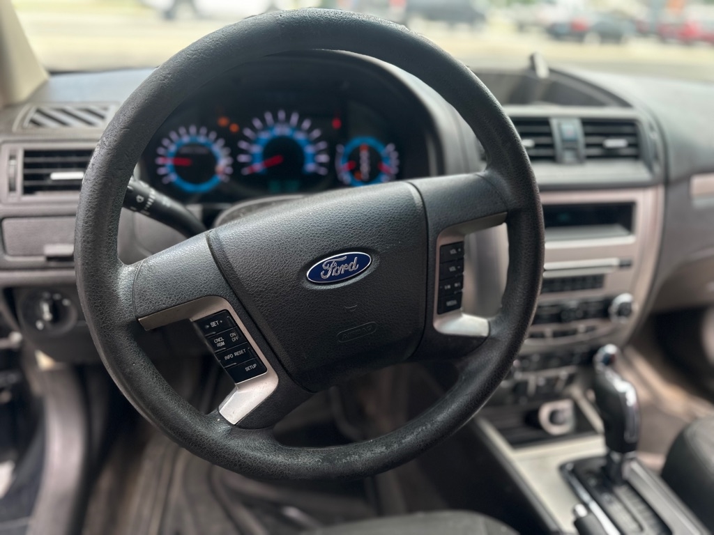 Ford Fusion SE 2010