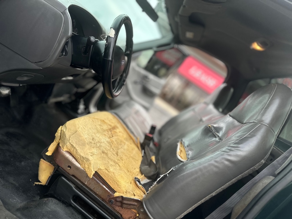 Ford F-150 XL 2WD 2003