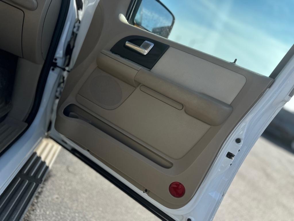 Ford Expedition Eddie Bauer 5.4L 4WD 2004