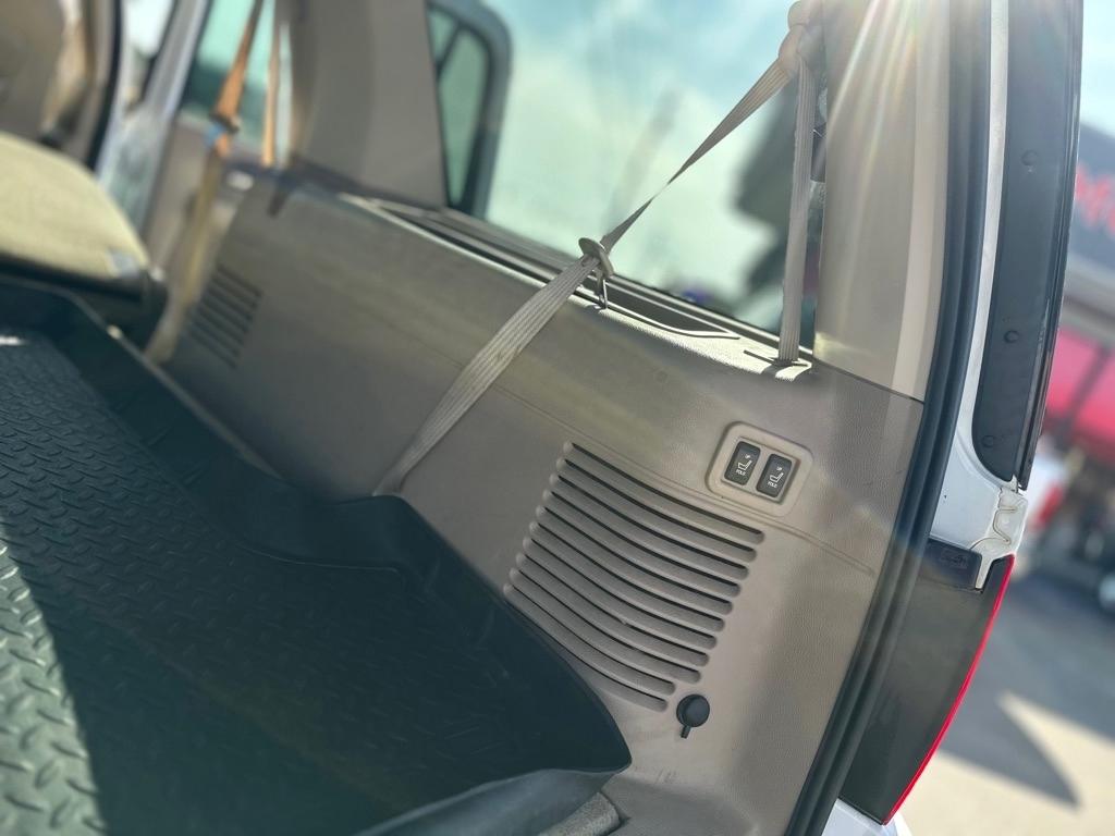 Ford Expedition Eddie Bauer 5.4L 4WD 2004