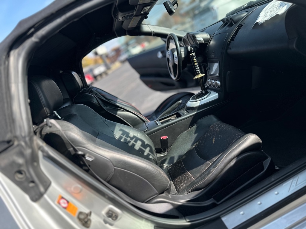 Nissan 350Z Enthusiast Roadster 2006