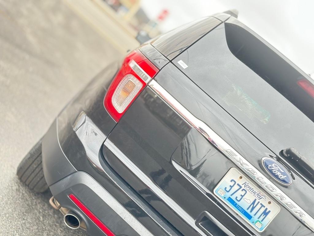 Ford Explorer Base 4WD 2013