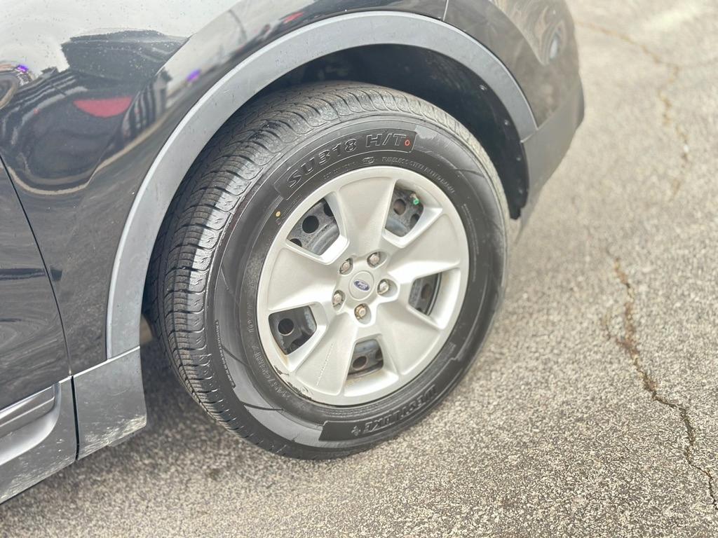 Ford Explorer Base 4WD 2013