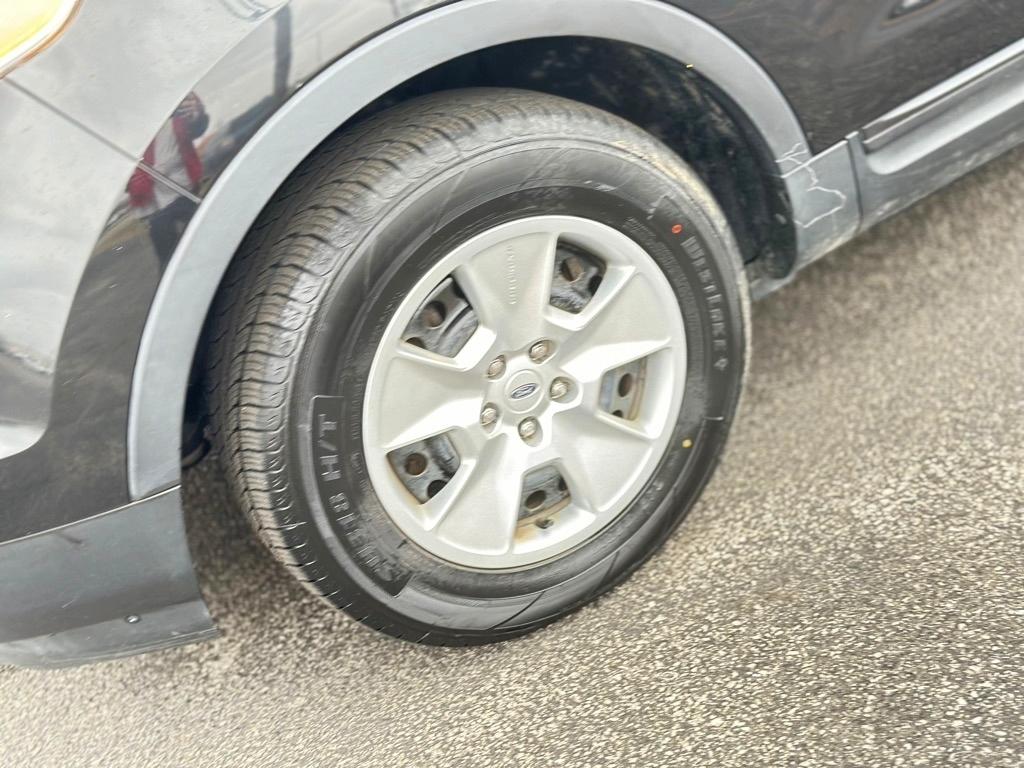 Ford Explorer Base 4WD 2013