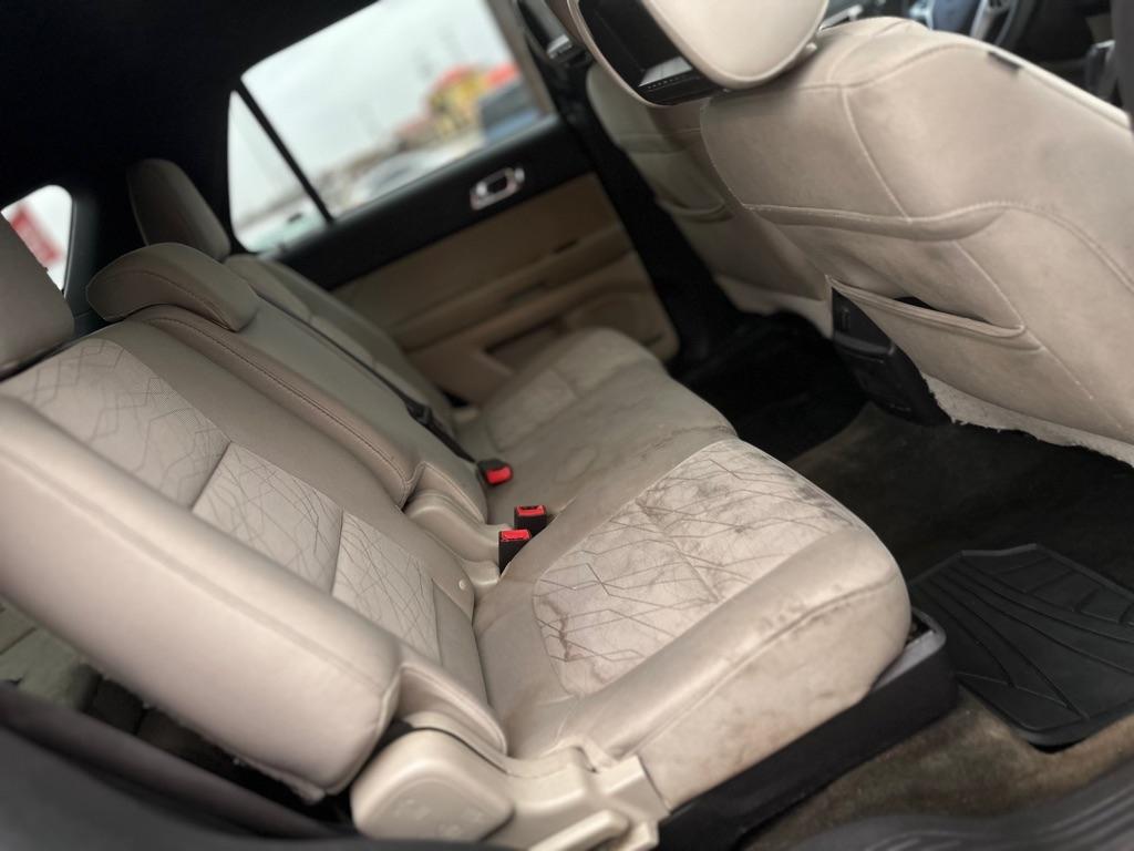 Ford Explorer Base 4WD 2013