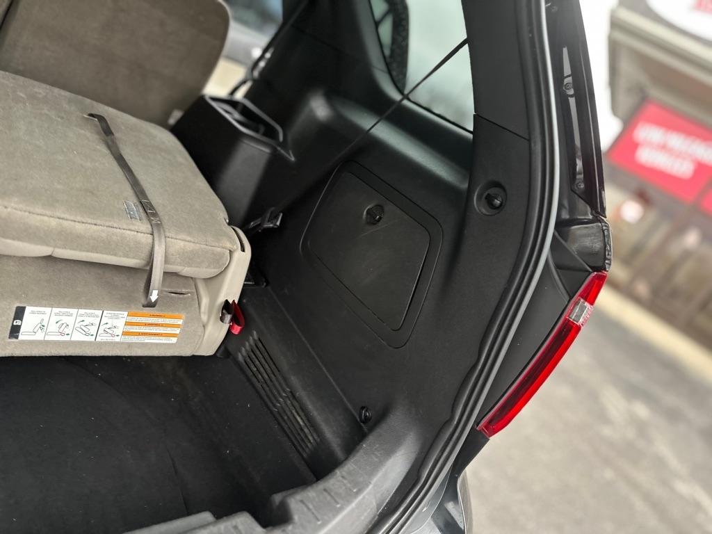 Ford Explorer Base 4WD 2013