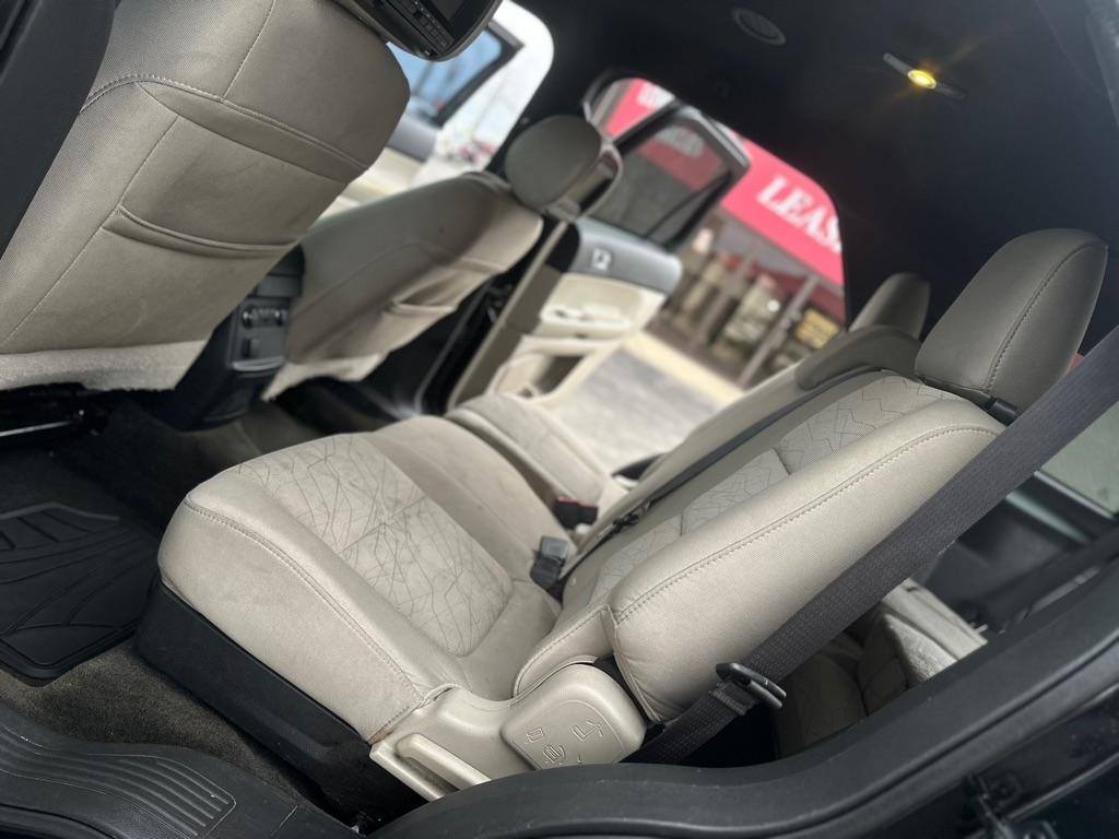 Ford Explorer Base 4WD 2013