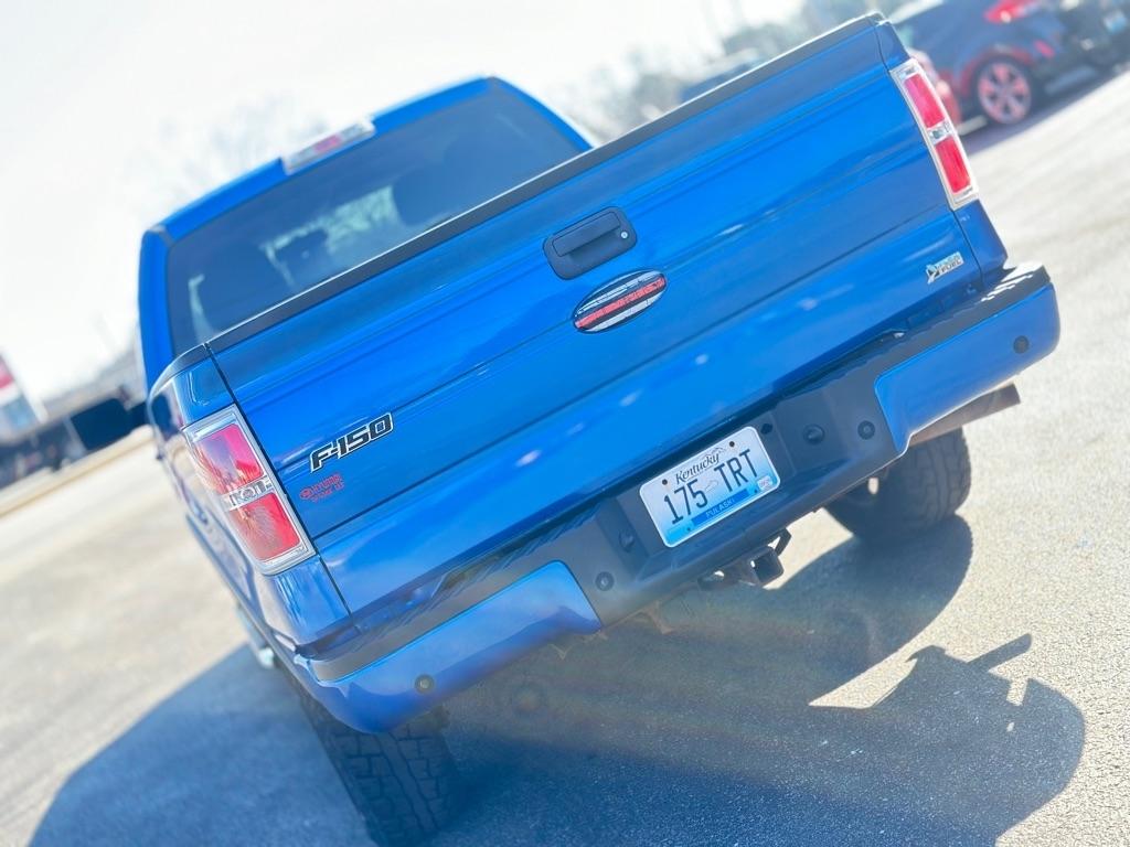 Ford F-150 XL SuperCab 8-ft. Bed 4WD 2010