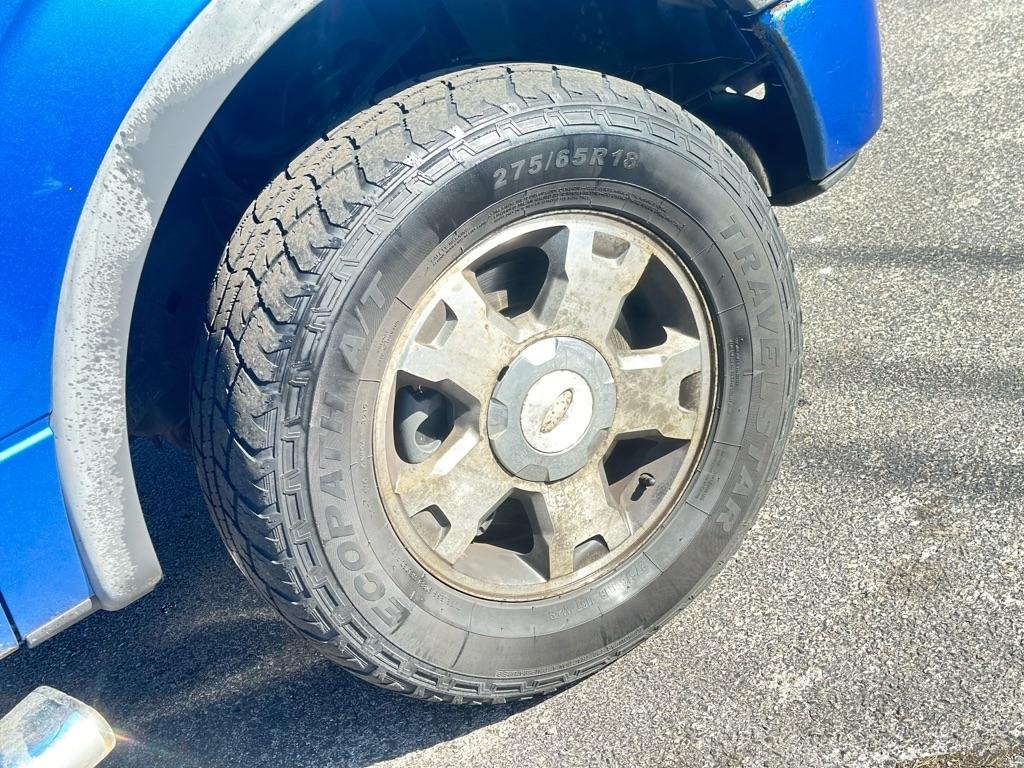 Ford F-150 XL SuperCab 8-ft. Bed 4WD 2010