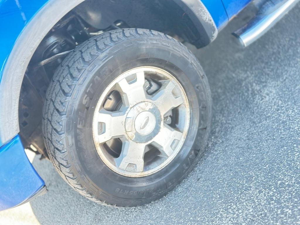 Ford F-150 XL SuperCab 8-ft. Bed 4WD 2010