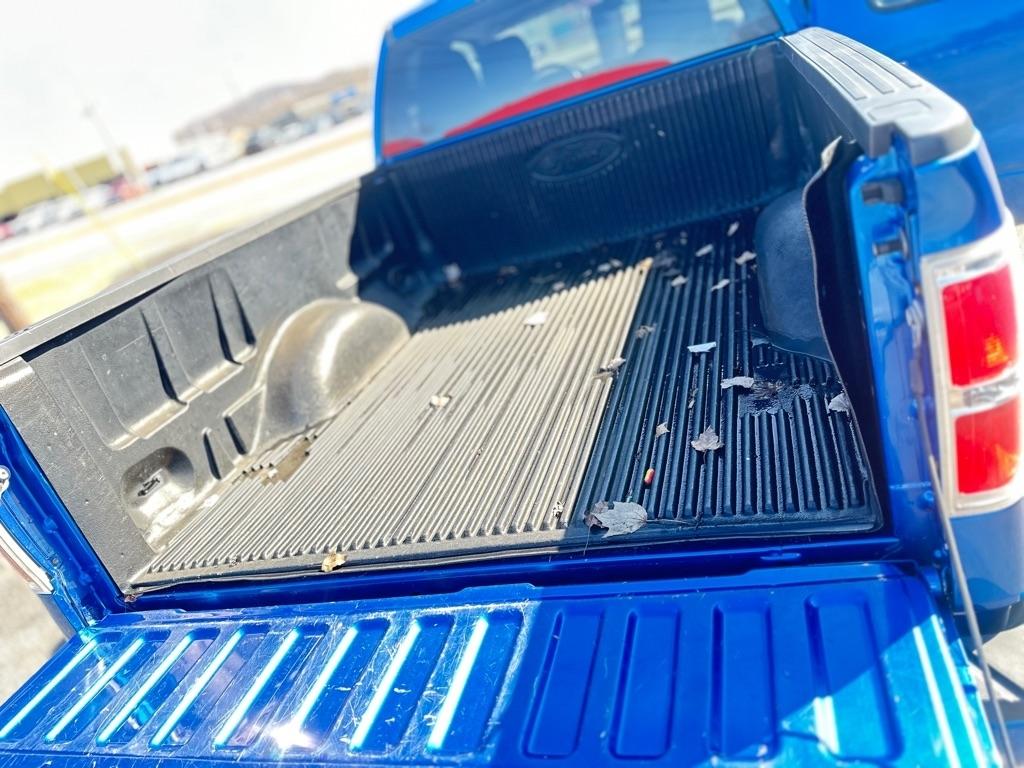 Ford F-150 XL SuperCab 8-ft. Bed 4WD 2010