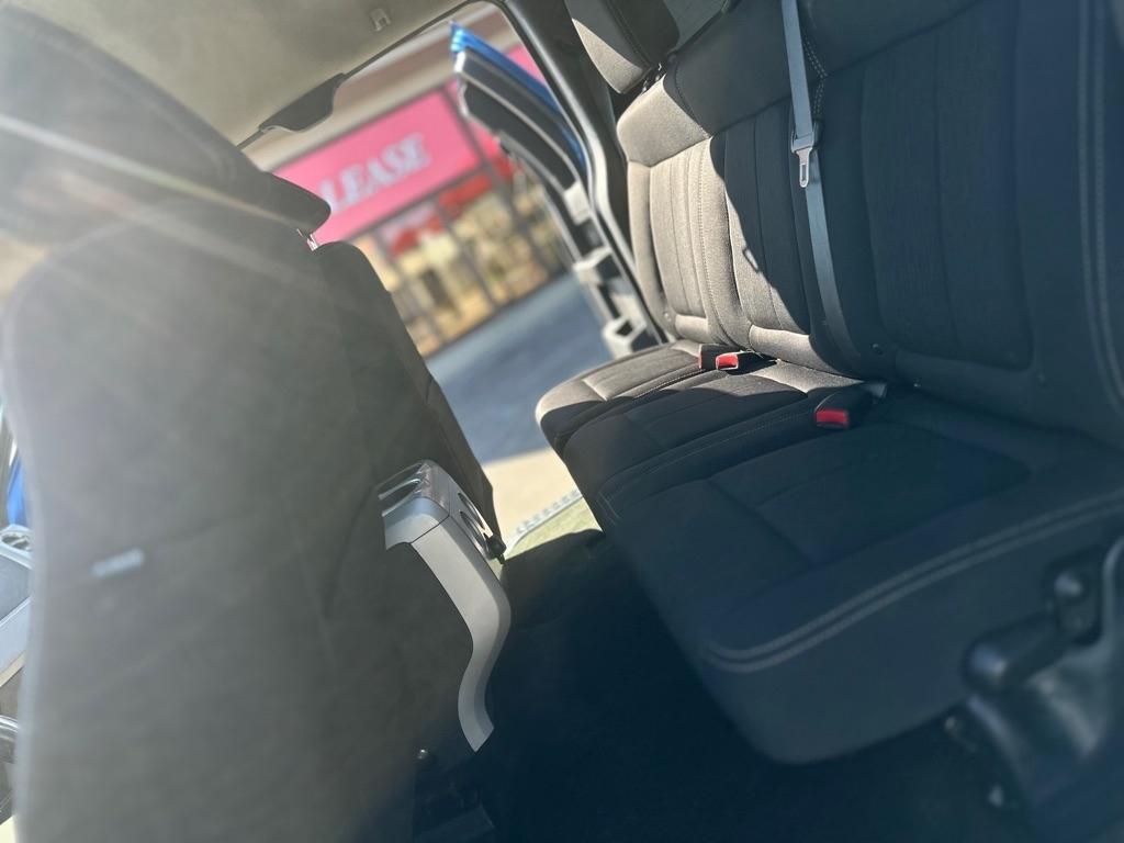 Ford F-150 XL SuperCab 8-ft. Bed 4WD 2010