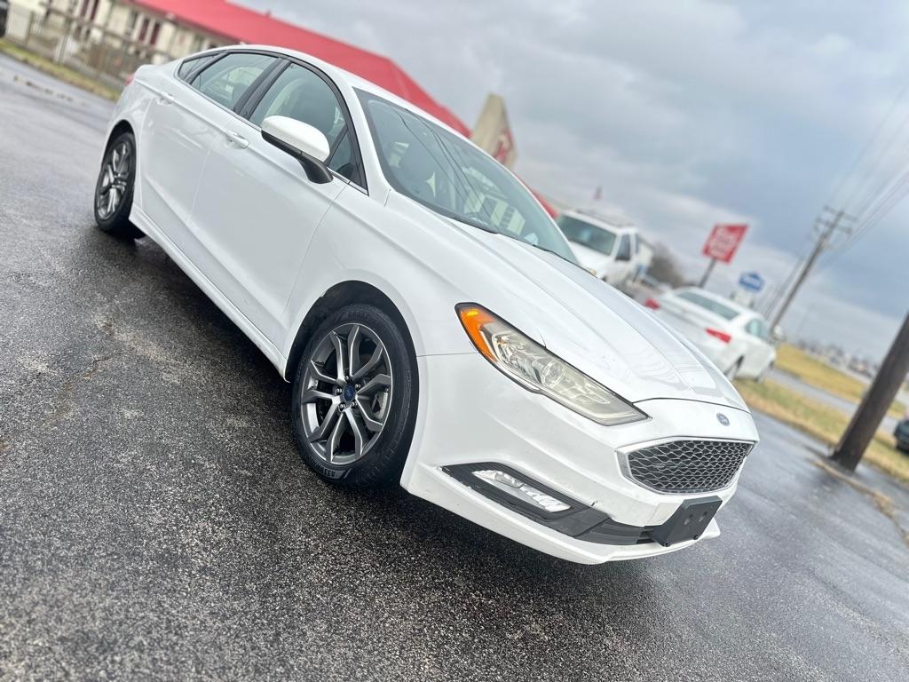 Ford Fusion SE 2017