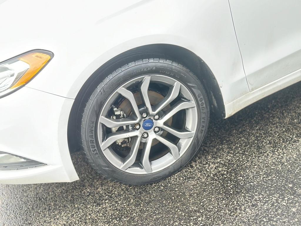 Ford Fusion SE 2017