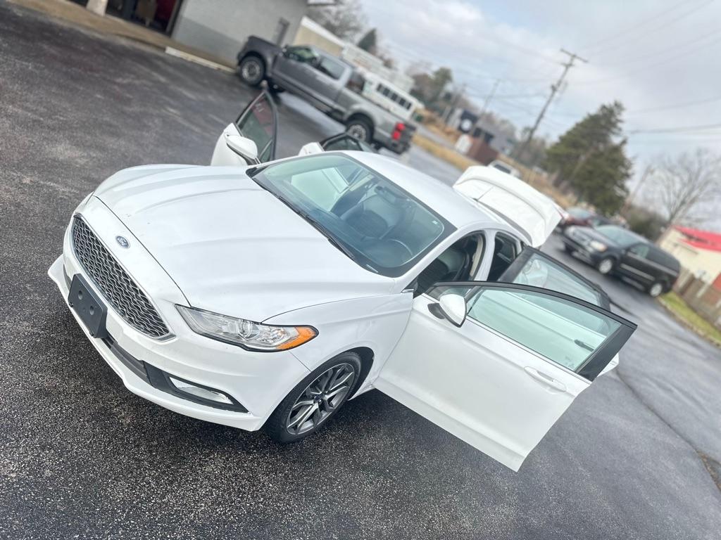Ford Fusion SE 2017