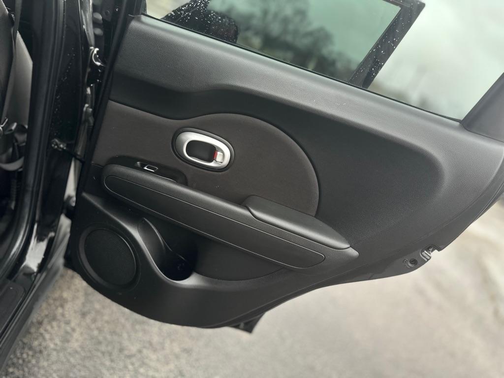 Kia Soul Base 6A 2019