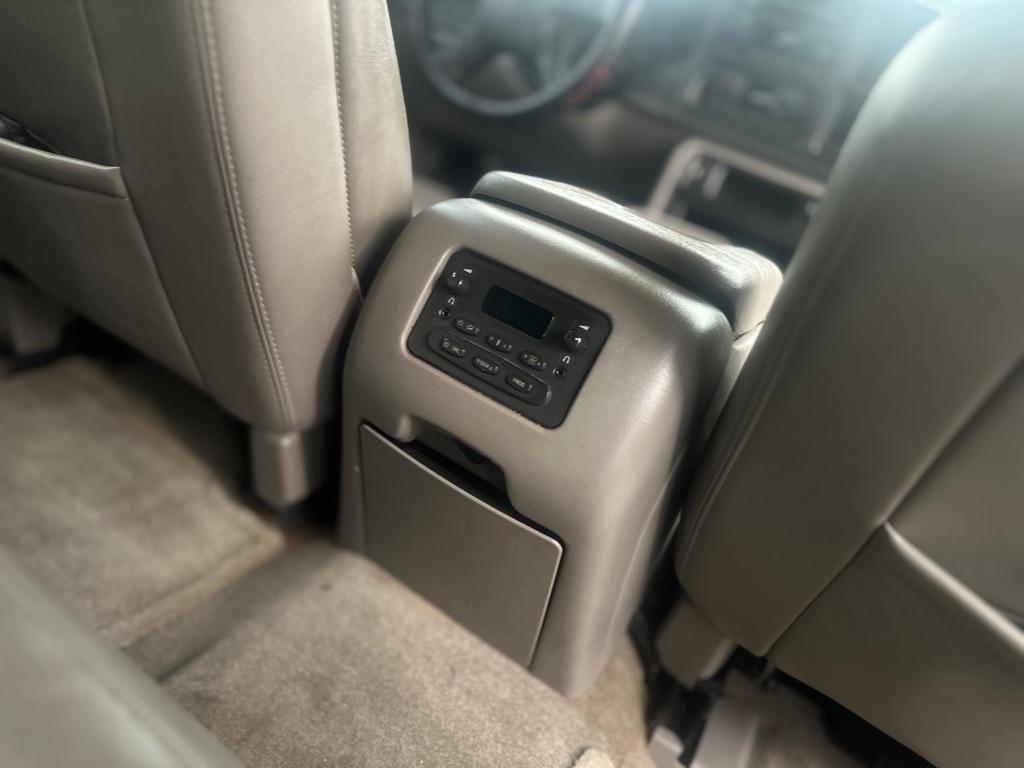 Chevrolet Tahoe 4WD 2005