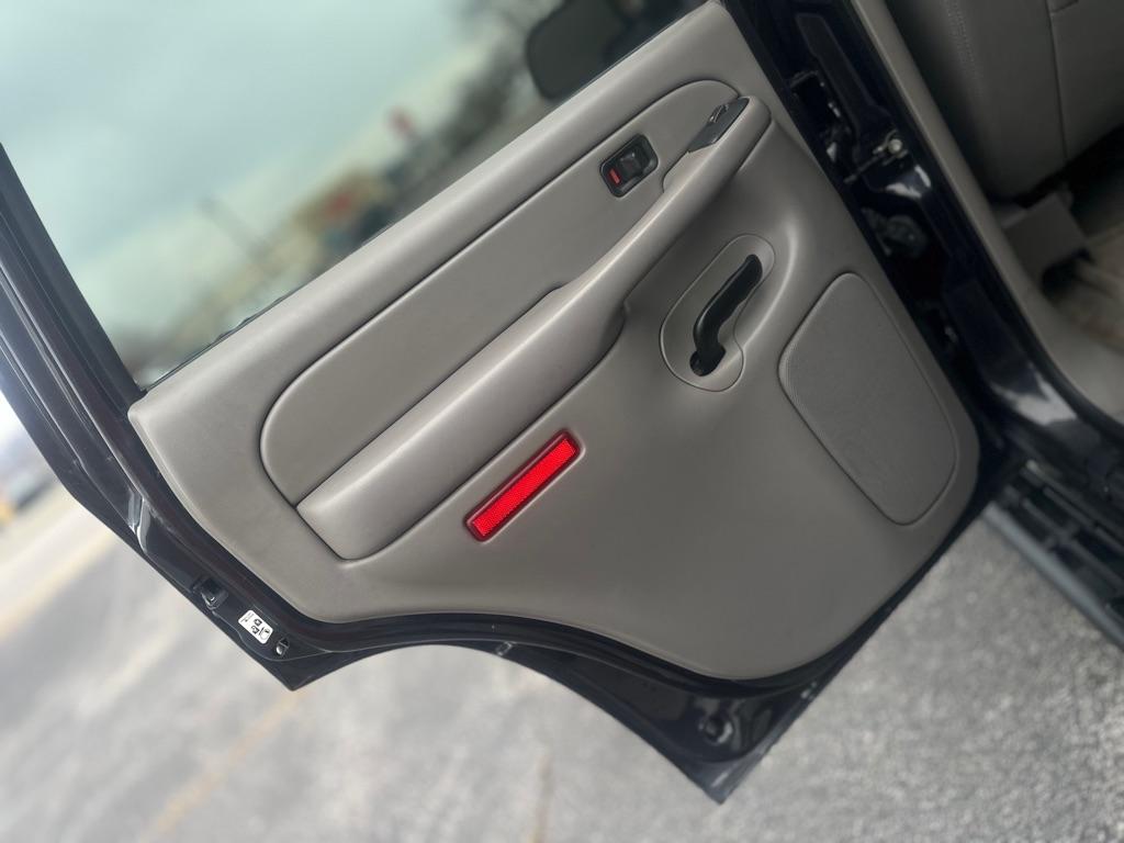 Chevrolet Tahoe 4WD 2005