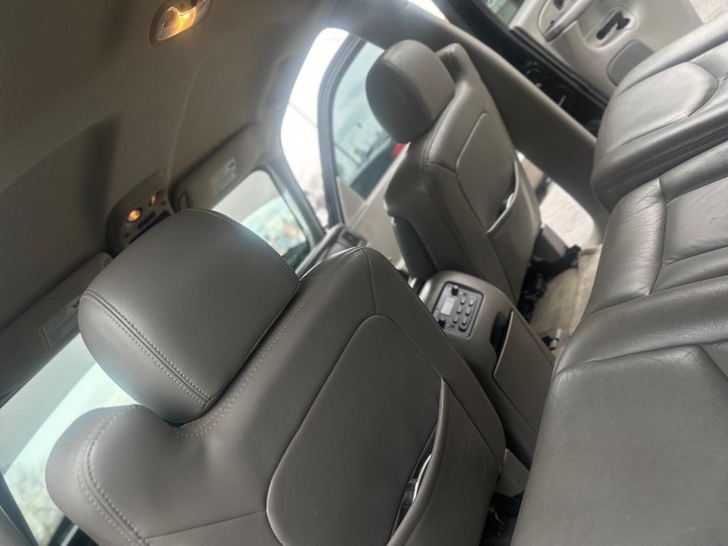 Chevrolet Tahoe 4WD 2005